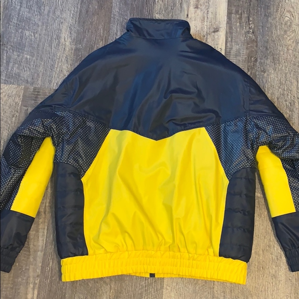 Jacket - Picture 7 of 13
